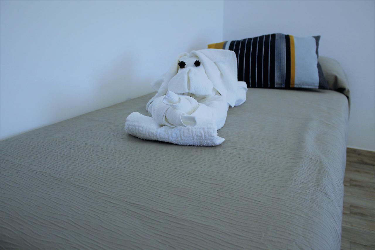 アジェーロラ Oltre La Costa Bed & Breakfast エクステリア 写真
