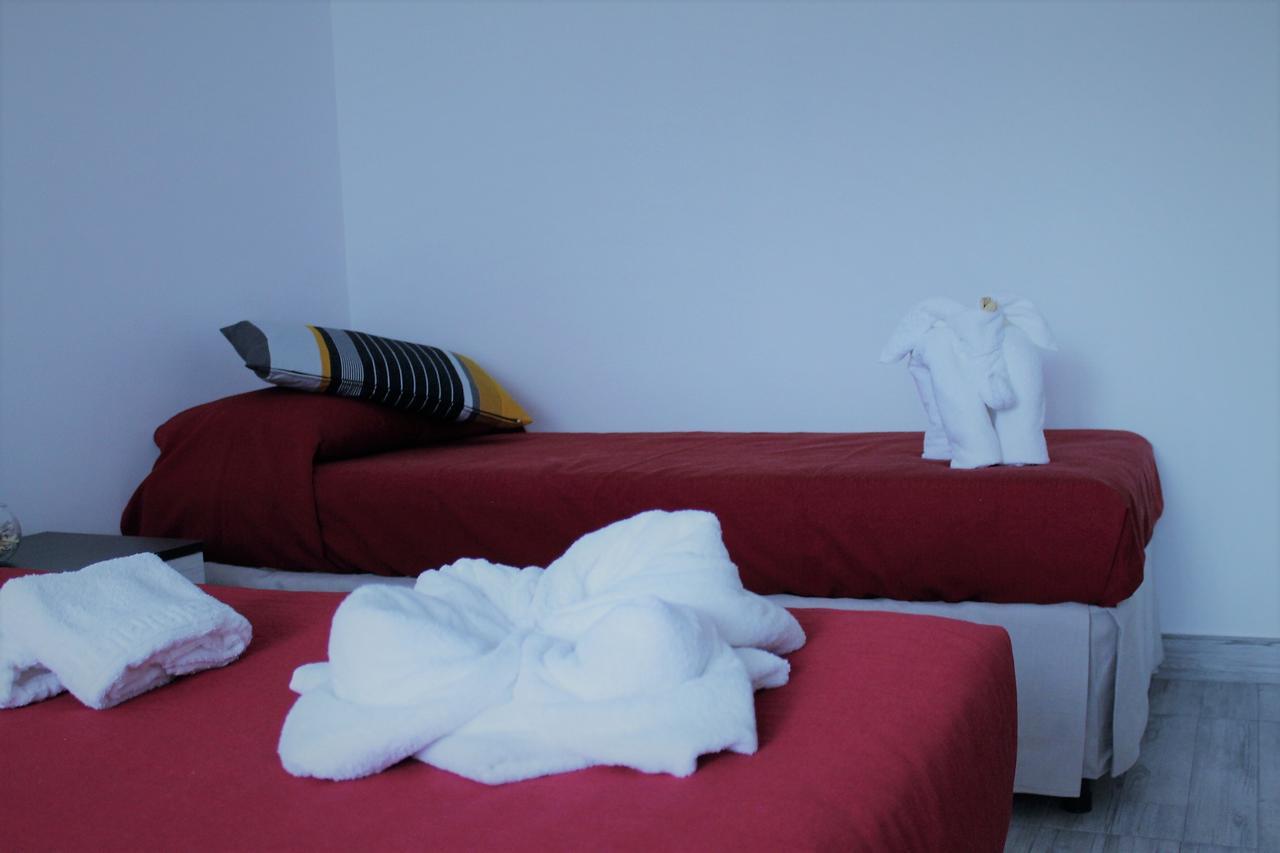 アジェーロラ Oltre La Costa Bed & Breakfast エクステリア 写真